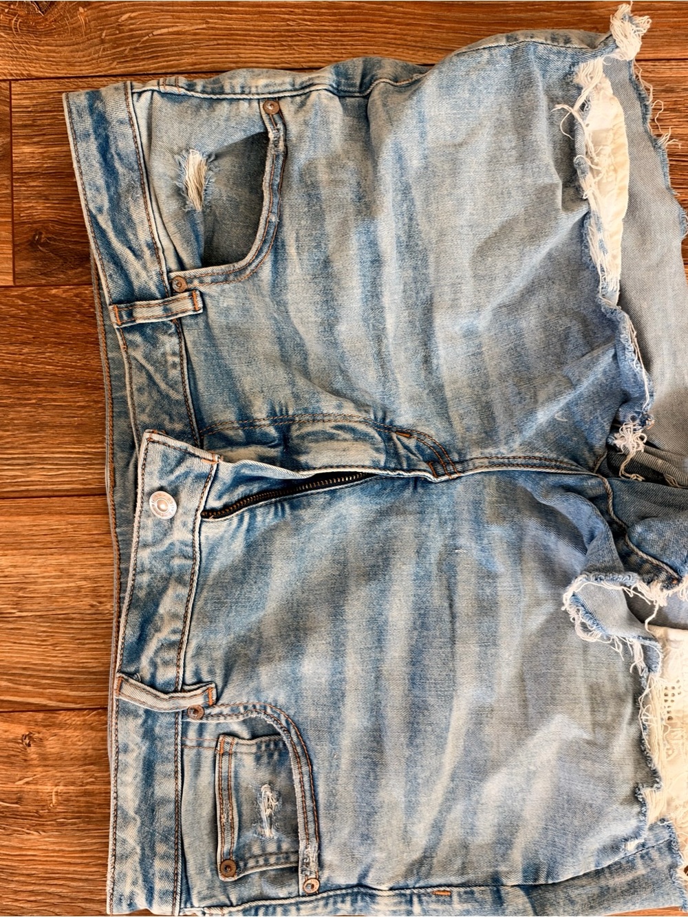 American Eagle Outfitters Light Wash Distressed Jean Shorts